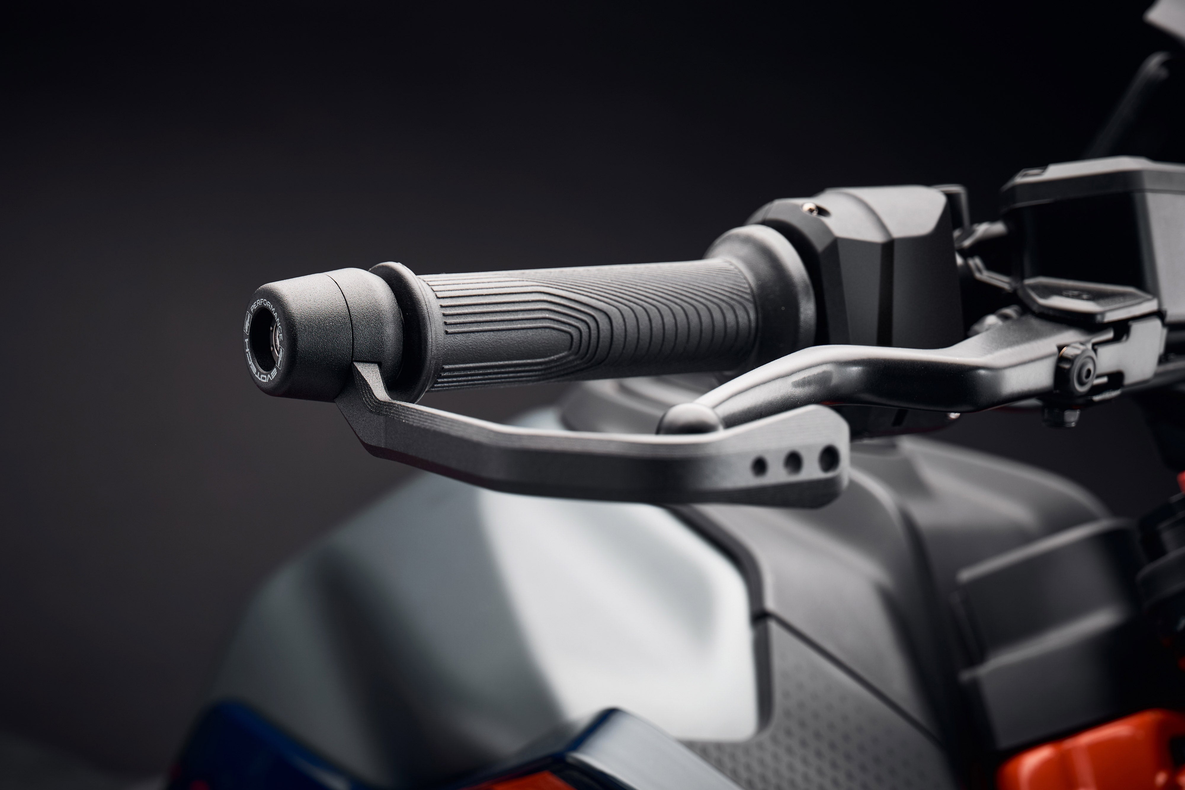 Evotech Brake and Clutch Lever Protector Kit (Road) - Husqvarna Vitpilen 401 (2024+)