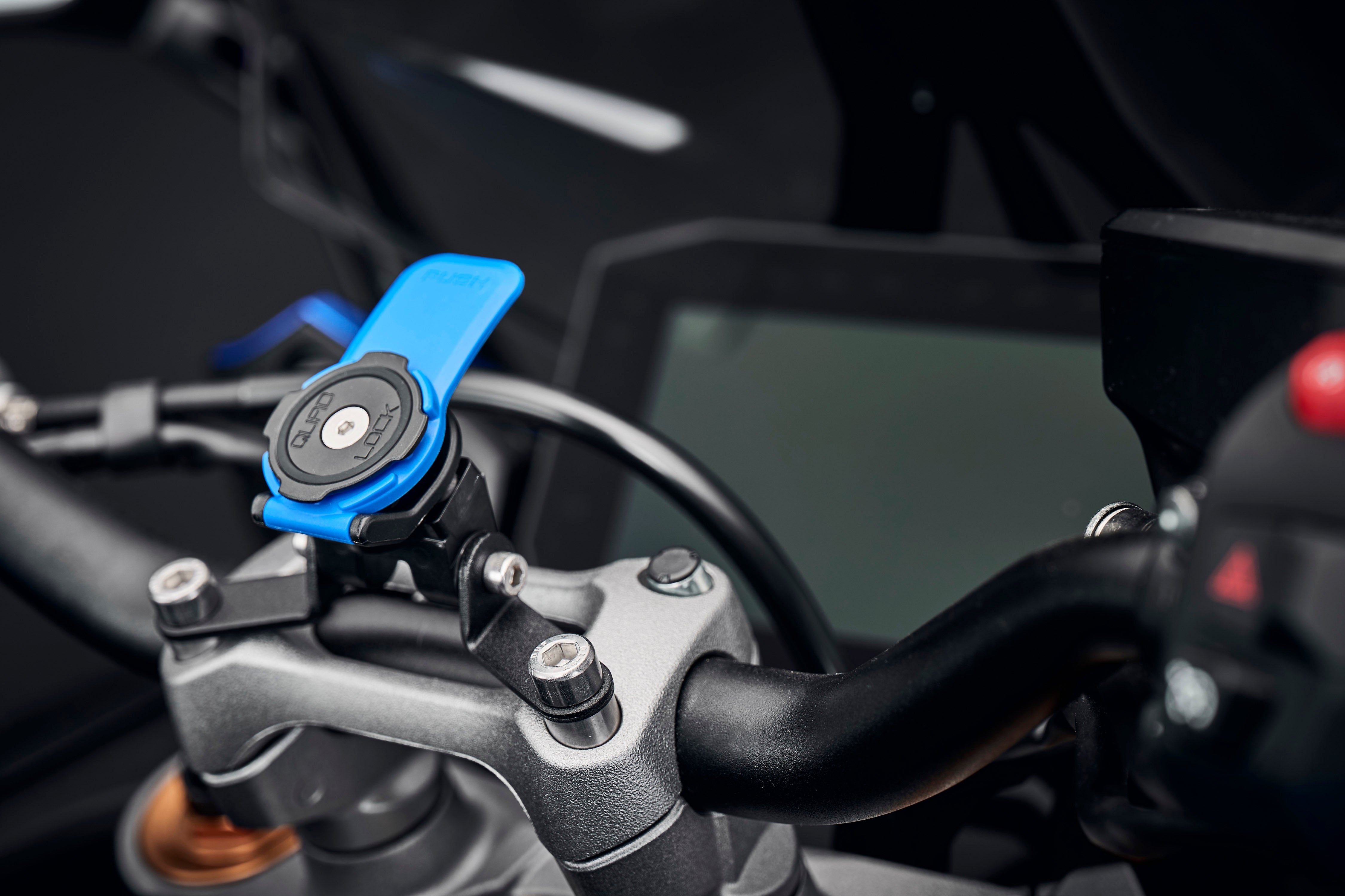 Evotech Quad Lock Compatible Handlebar Clamp Mount - Suzuki GSX-S1000GX (2024+)