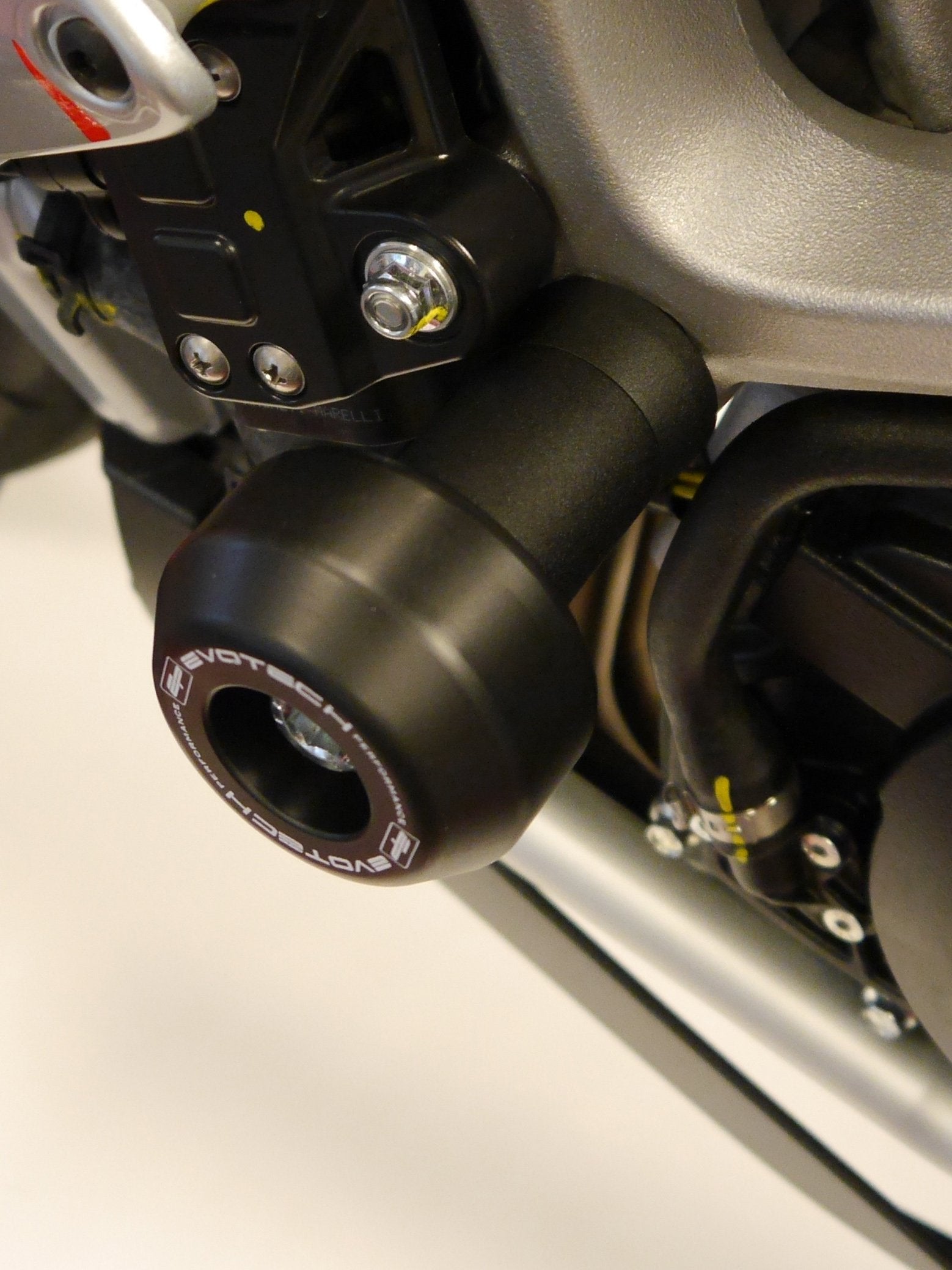 Evotech Crash Protection Bobbins - Aprilia Tuono V4 1100 RR (2017 - 2020)