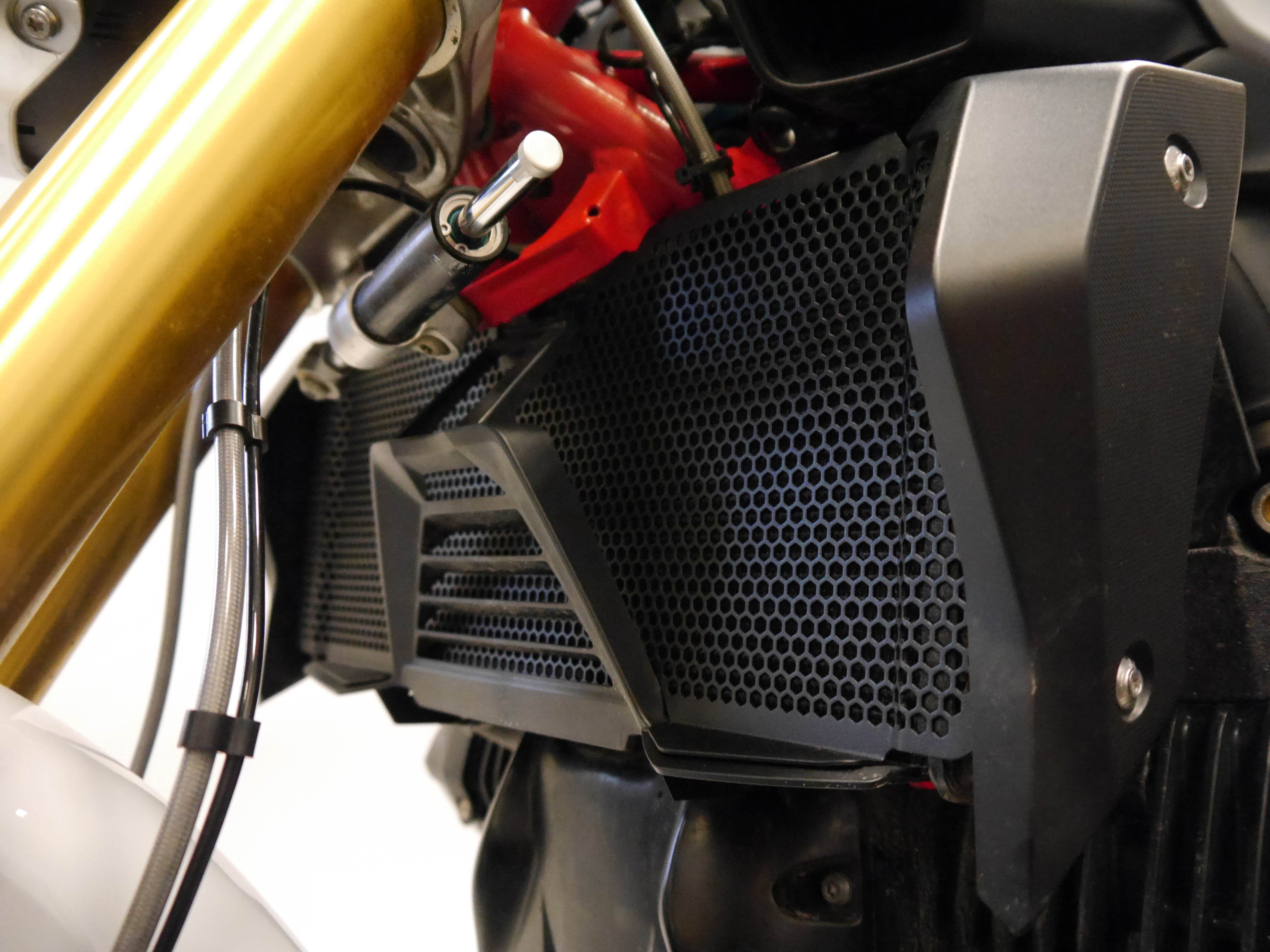 Evotech Radiator Guard - BMW R 1200 RS (2015 - 2018)