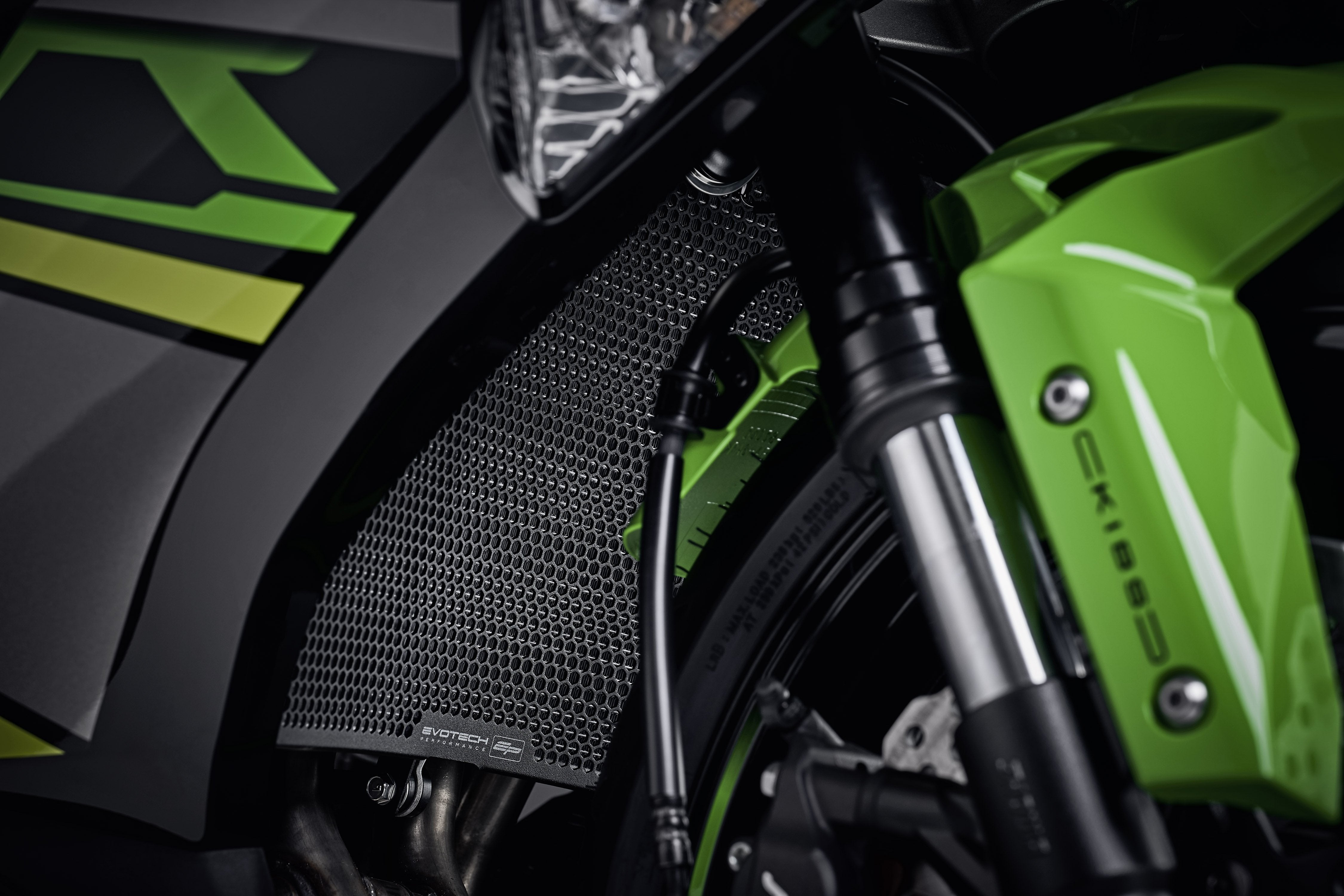 Evotech Kawasaki ZX6R Radiator Guard (2019 - 2021)