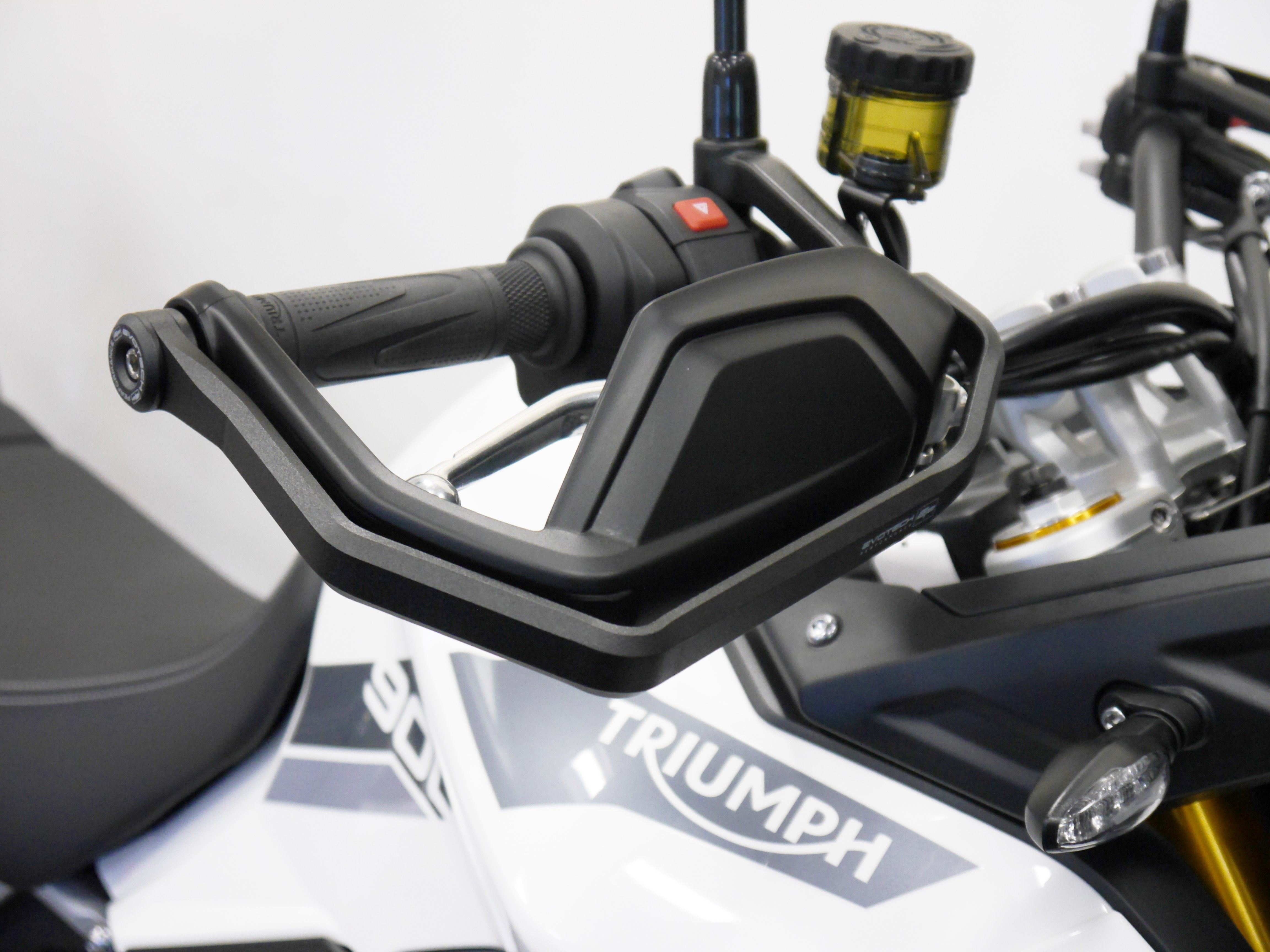 Evotech Hand Guard Protectors - Triumph Tiger 900 GT (2024+)