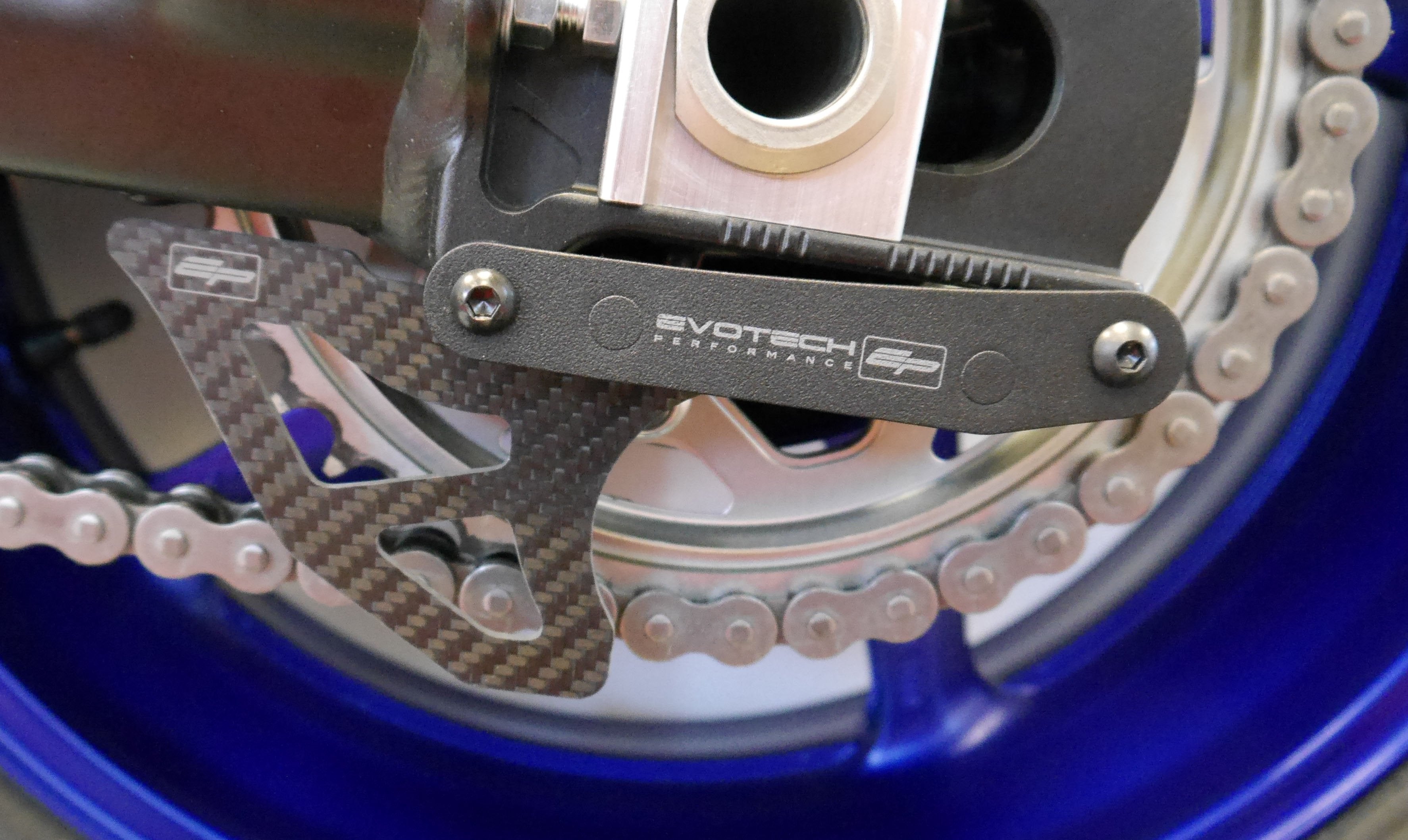 Evotech Carbon Fibre Toe Guard - Yamaha MT-10 SP (2016 - 2021)