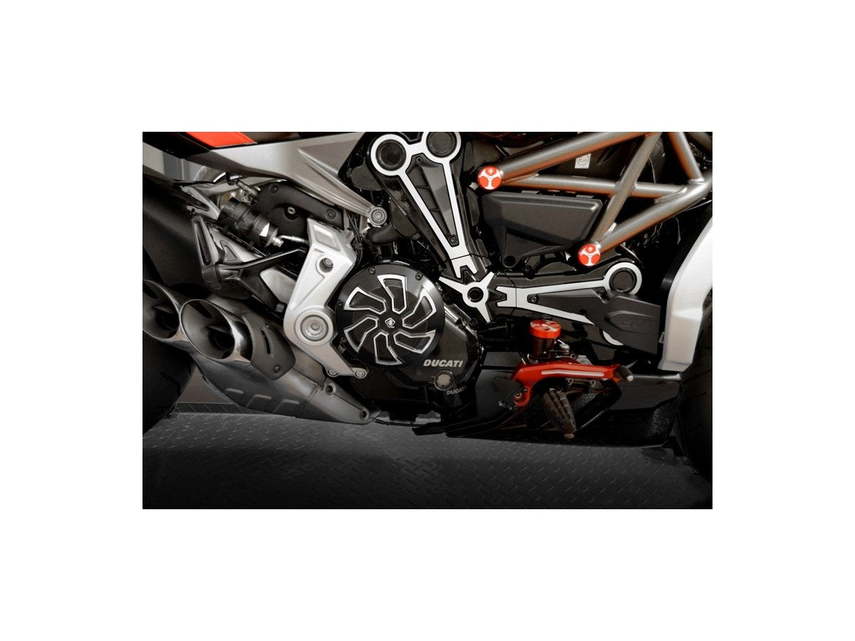 CCO13 - XDIAVEL CLUTCH COVER