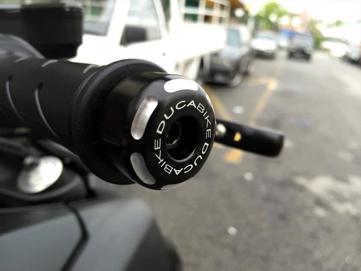 CM0114 - HANDLEBAR WEIGHT INSIDE DIAMETER FROM 14 TO 15 mm