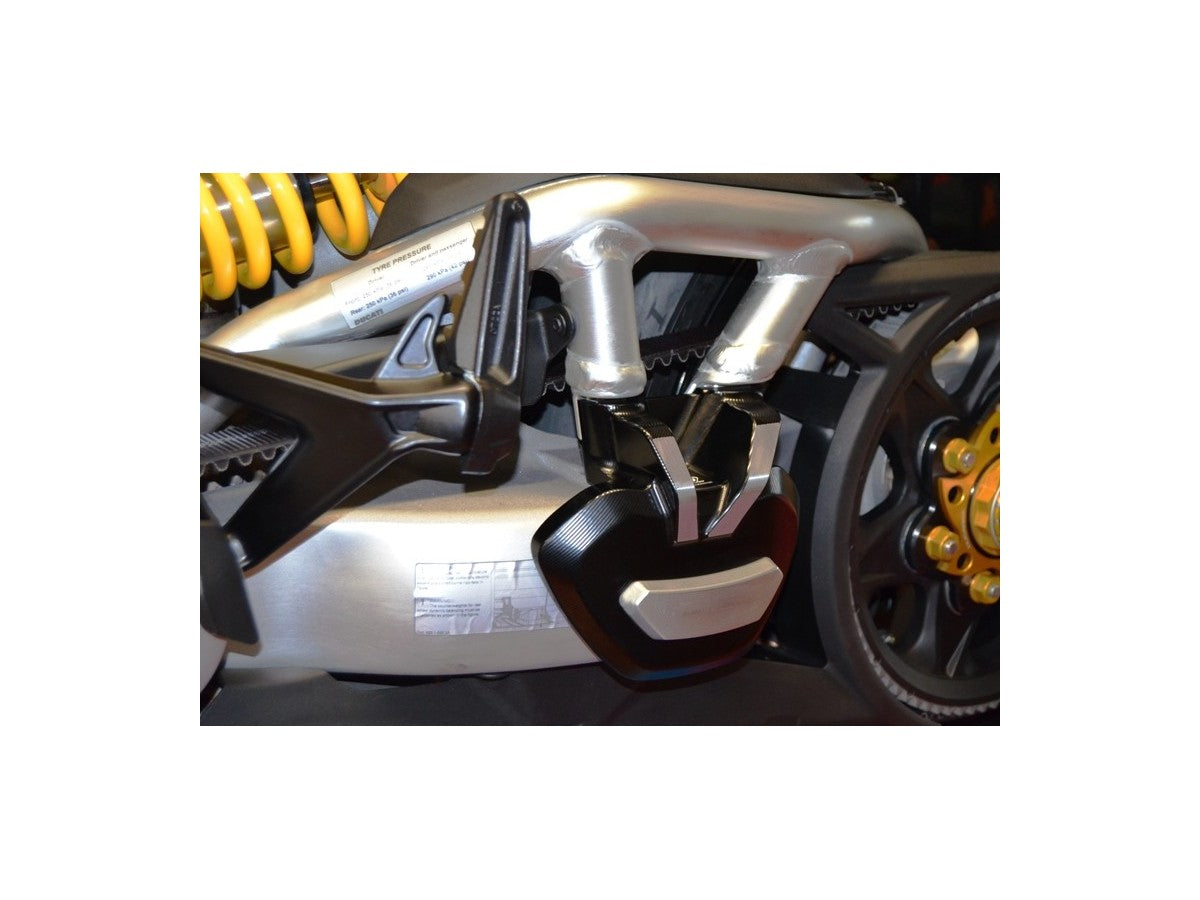 PFXDV01 - XDIAVEL SWINGARM PROTECTION