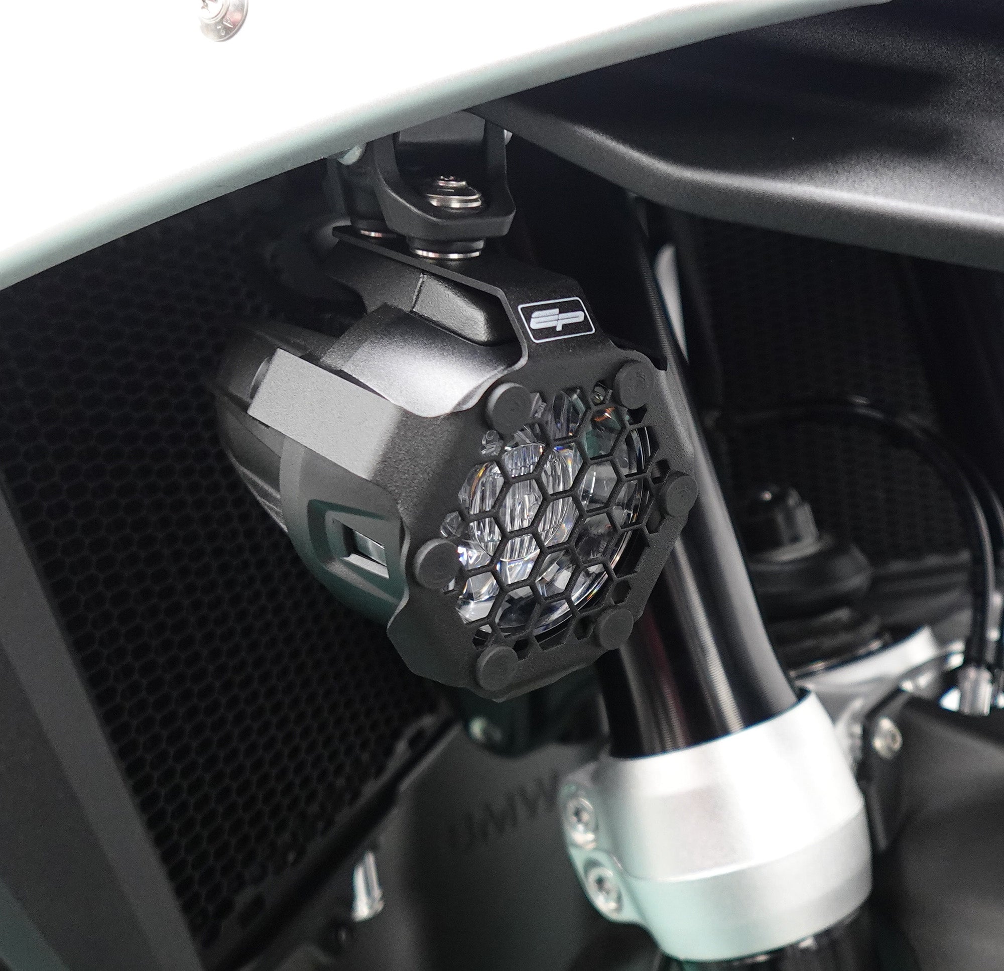 Evotech Spotlight Guard - BMW R 1300 GS Triple Black (2024+)