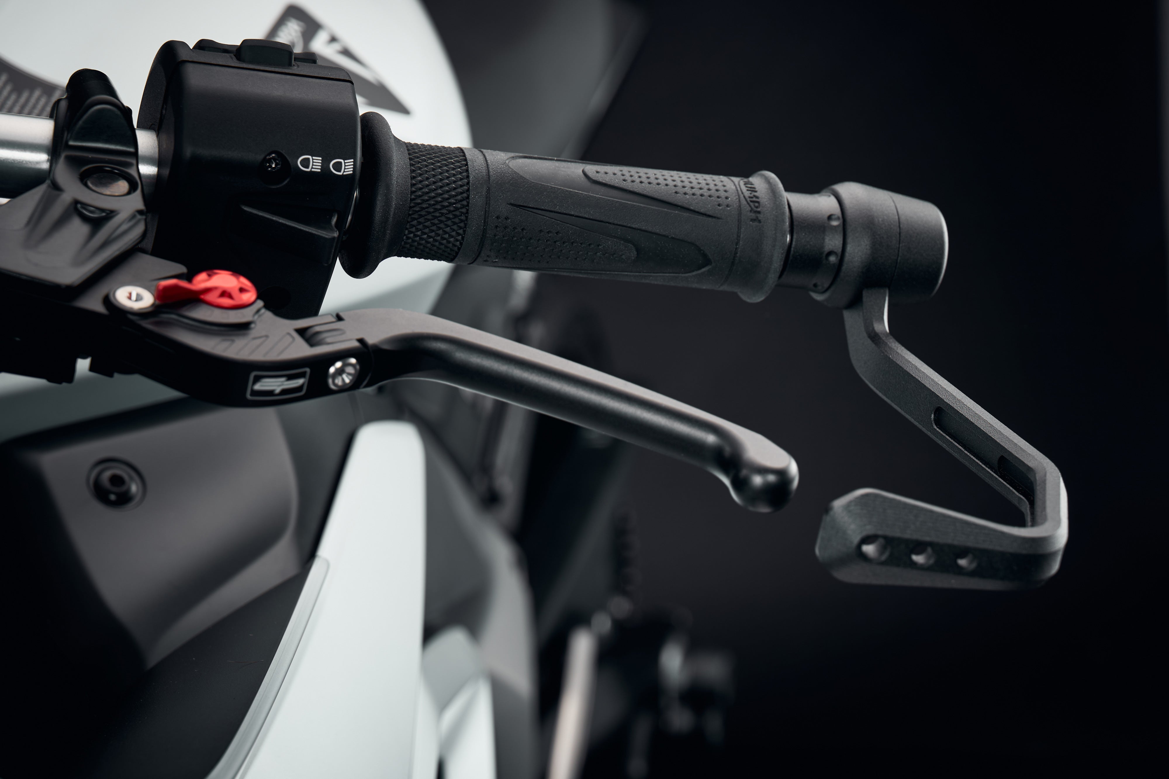 Evotech Brake And Clutch Lever Protector Kit (Road) - Triumph Daytona 660 (2024+)