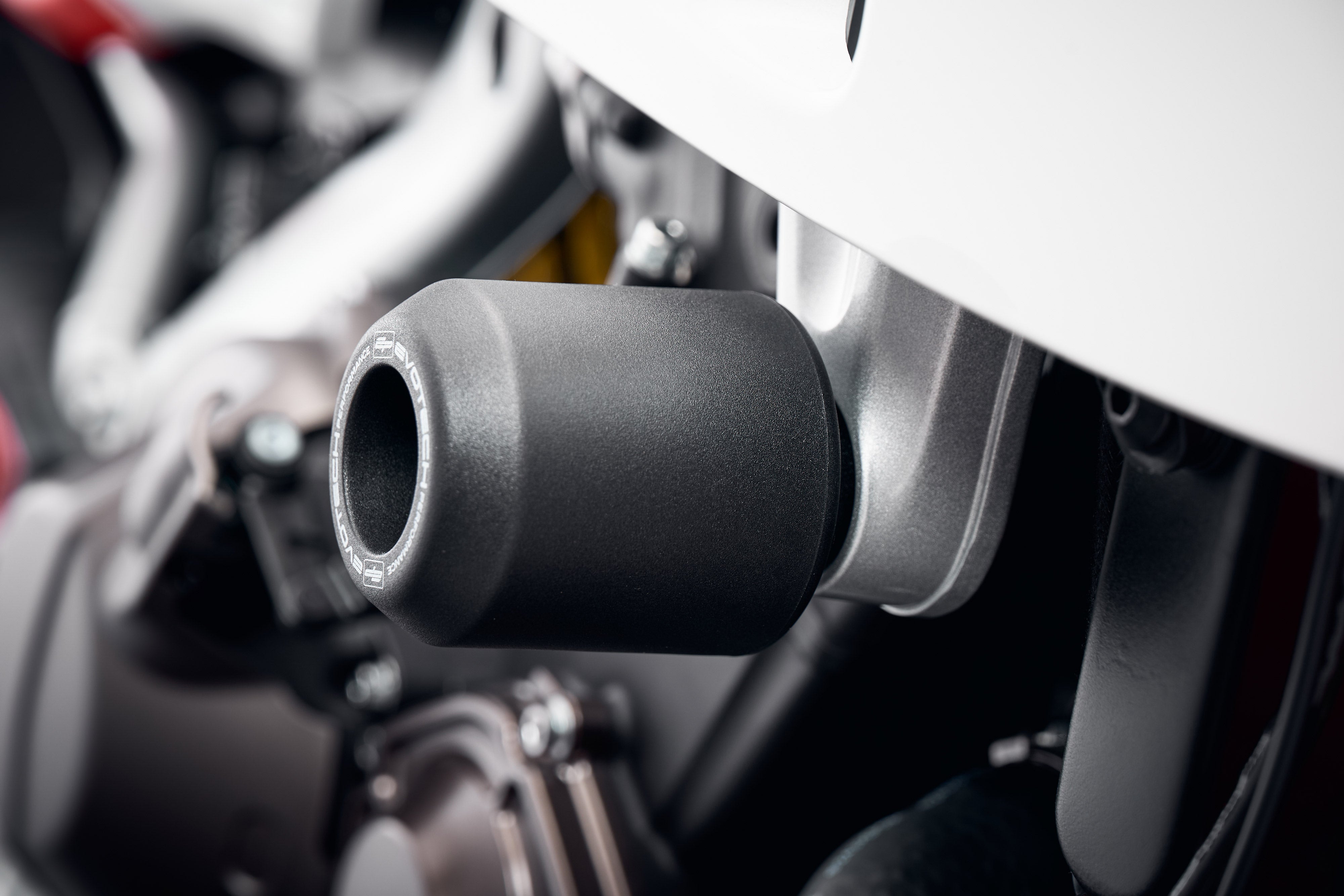 Evotech Crash Protection Bobbins - Yamaha XSR900 (2022+)