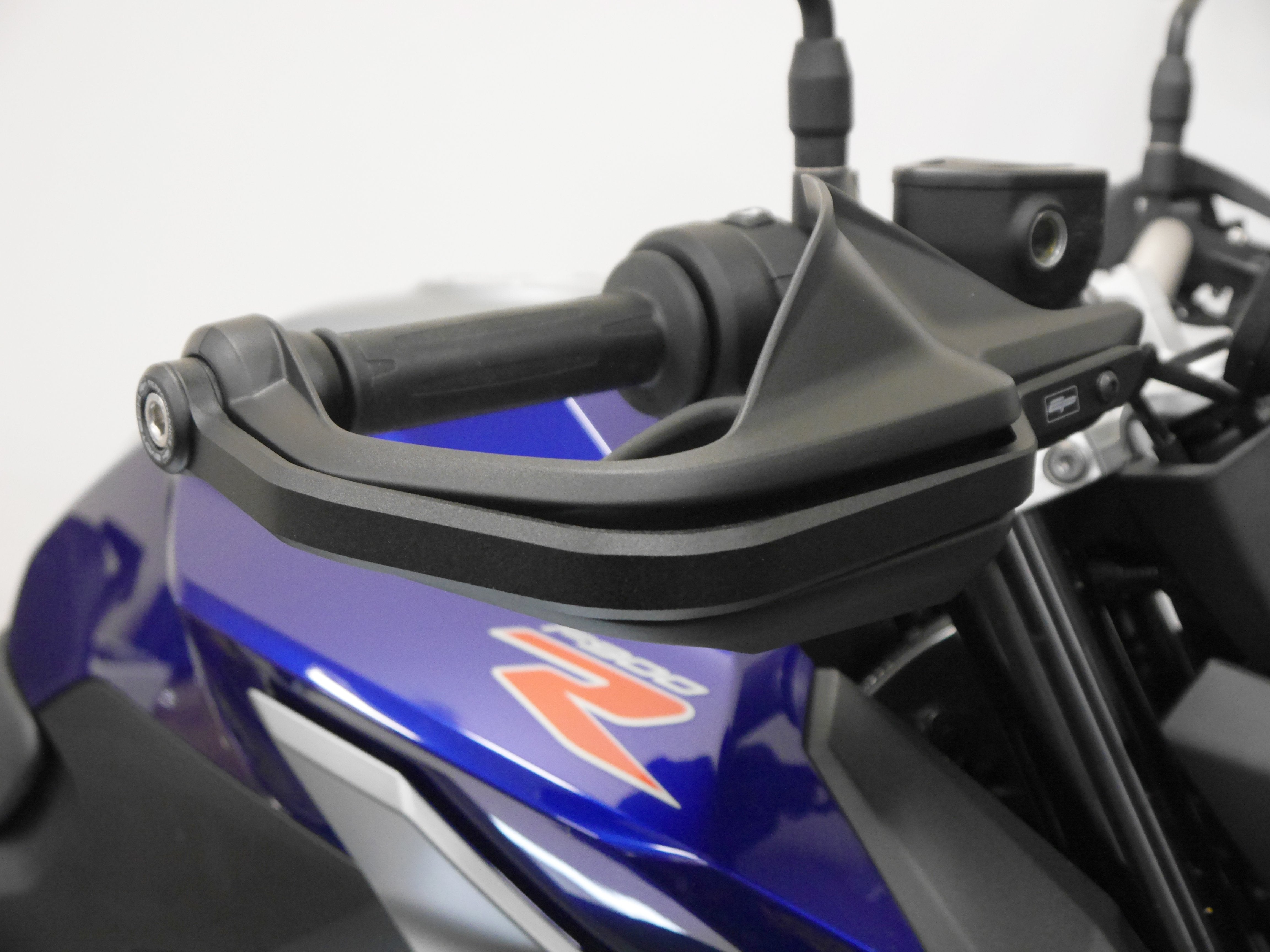Evotech Hand Guard Protectors - BMW F 900 R SE (2020 - 2024)
