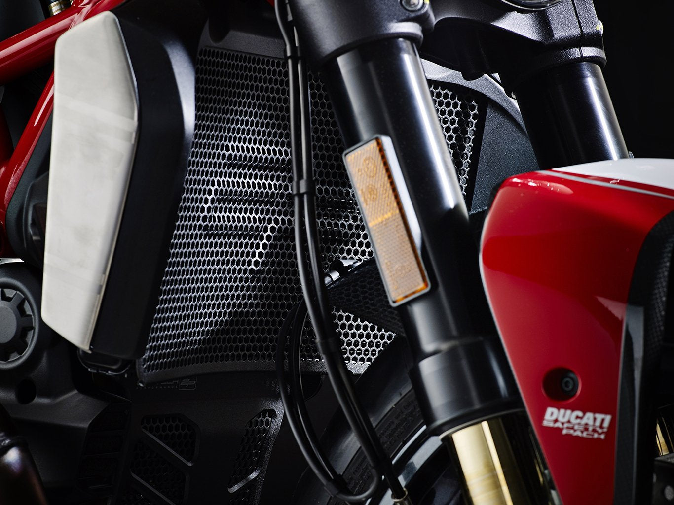 EP Ducati Monster 1200 Radiator Guard 2013 - 2016