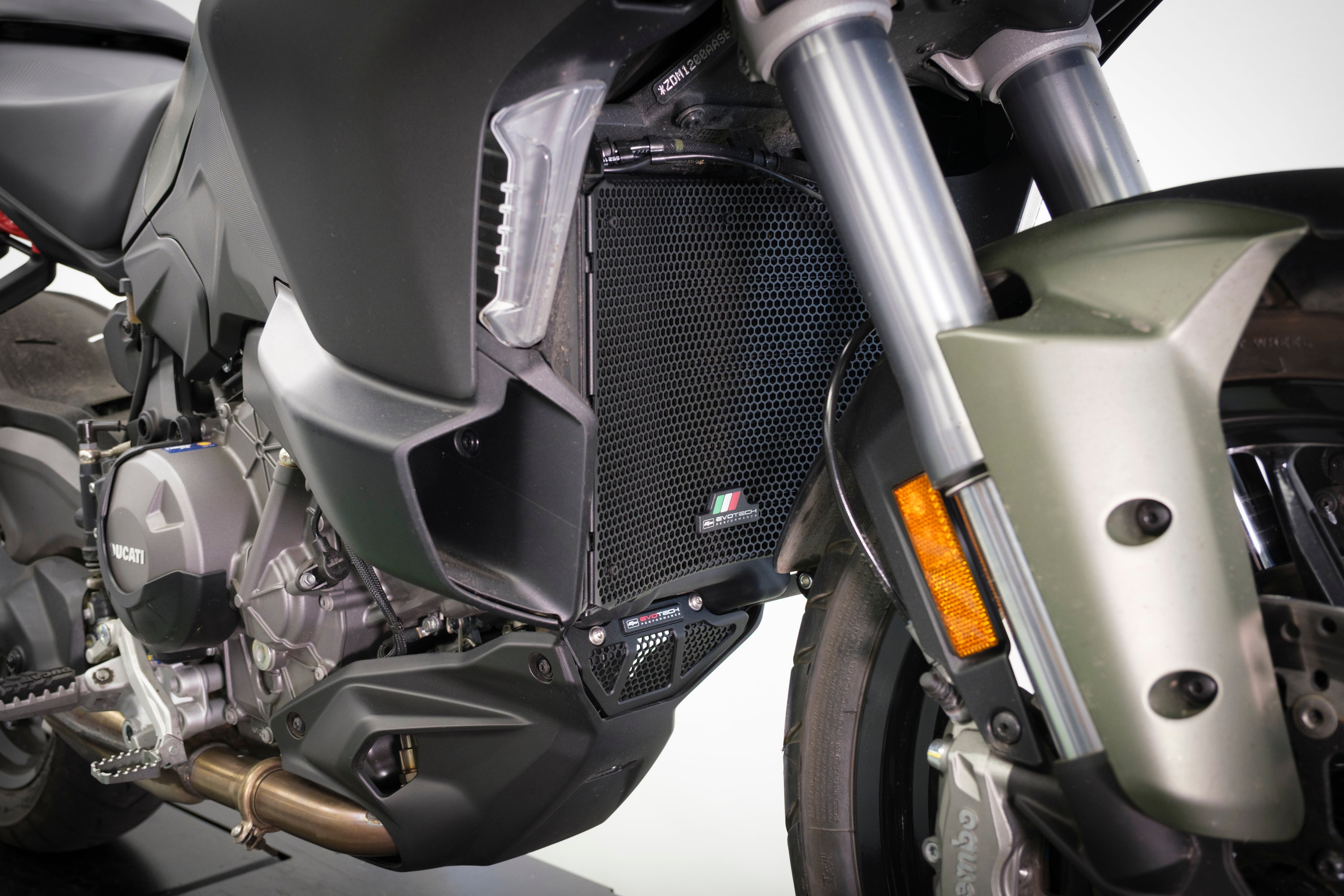 Evotech Radiator and Mid Engine Guard Set - Ducati Multistrada V2 S (2025+)