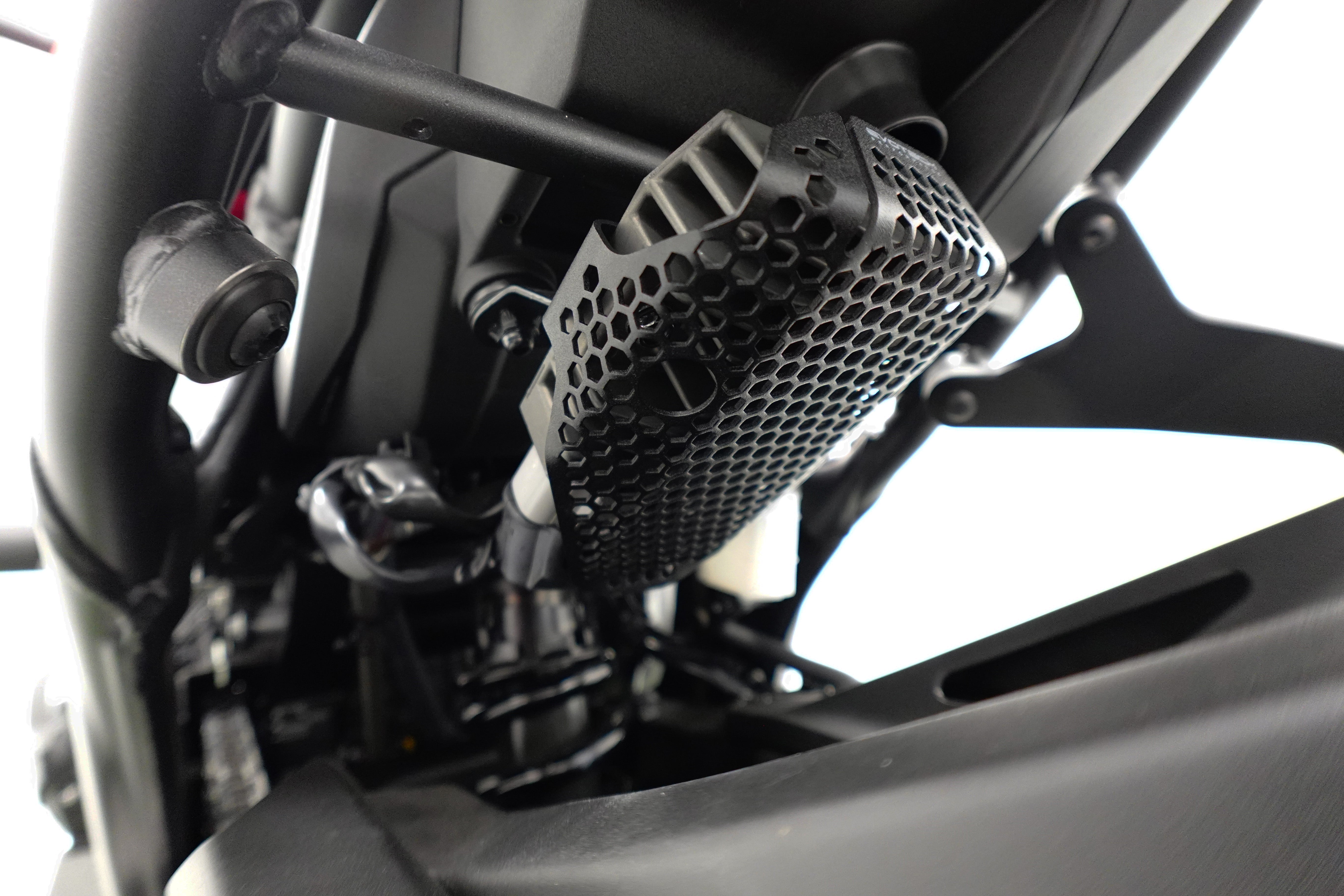 Evotech Rectifier Guard - Honda CB1000 Hornet (2025+)