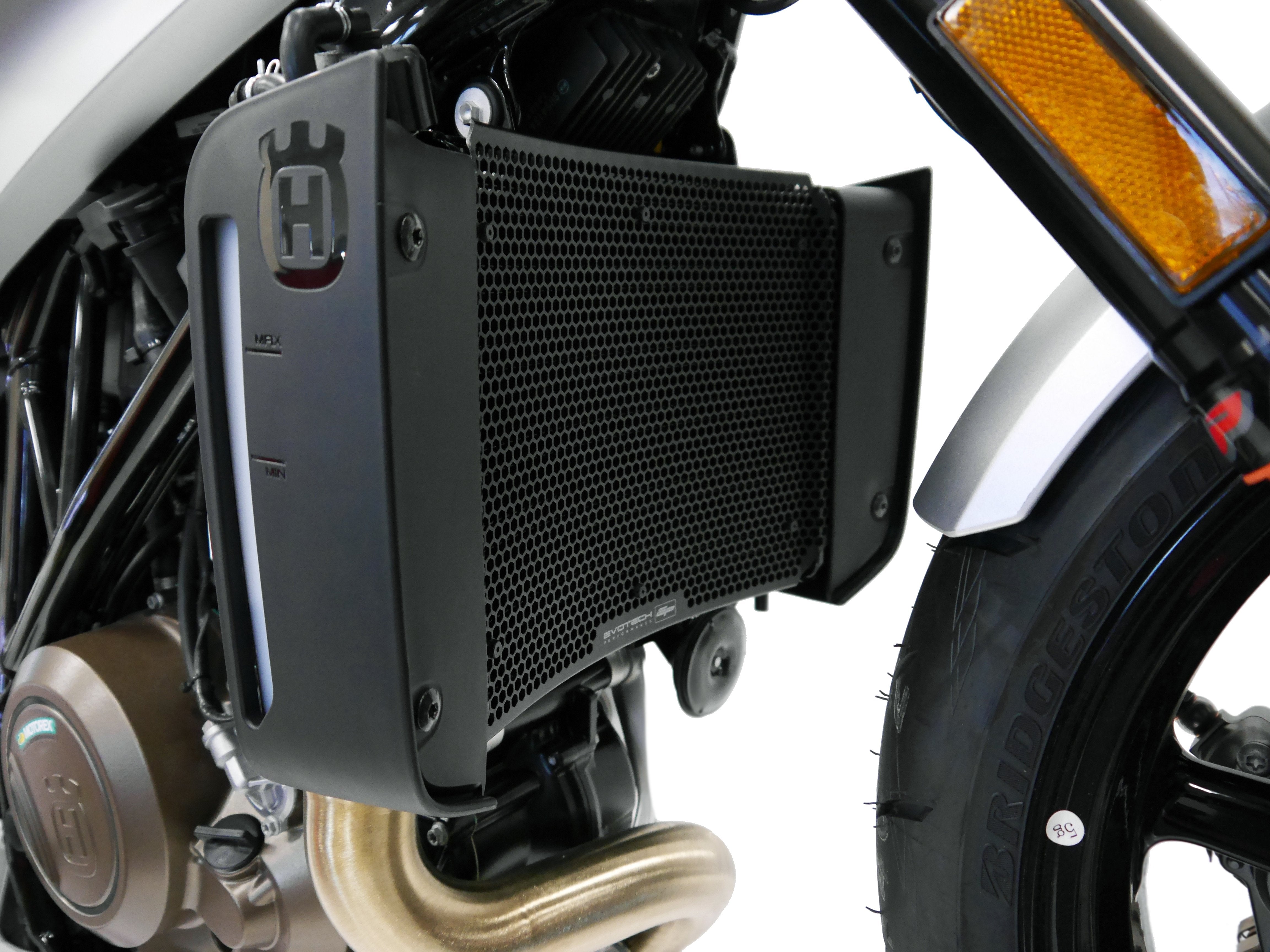 Evotech Radiator Guard - Husqvarna Vitpilen 701 Radiator Guard (2018 - 2021)