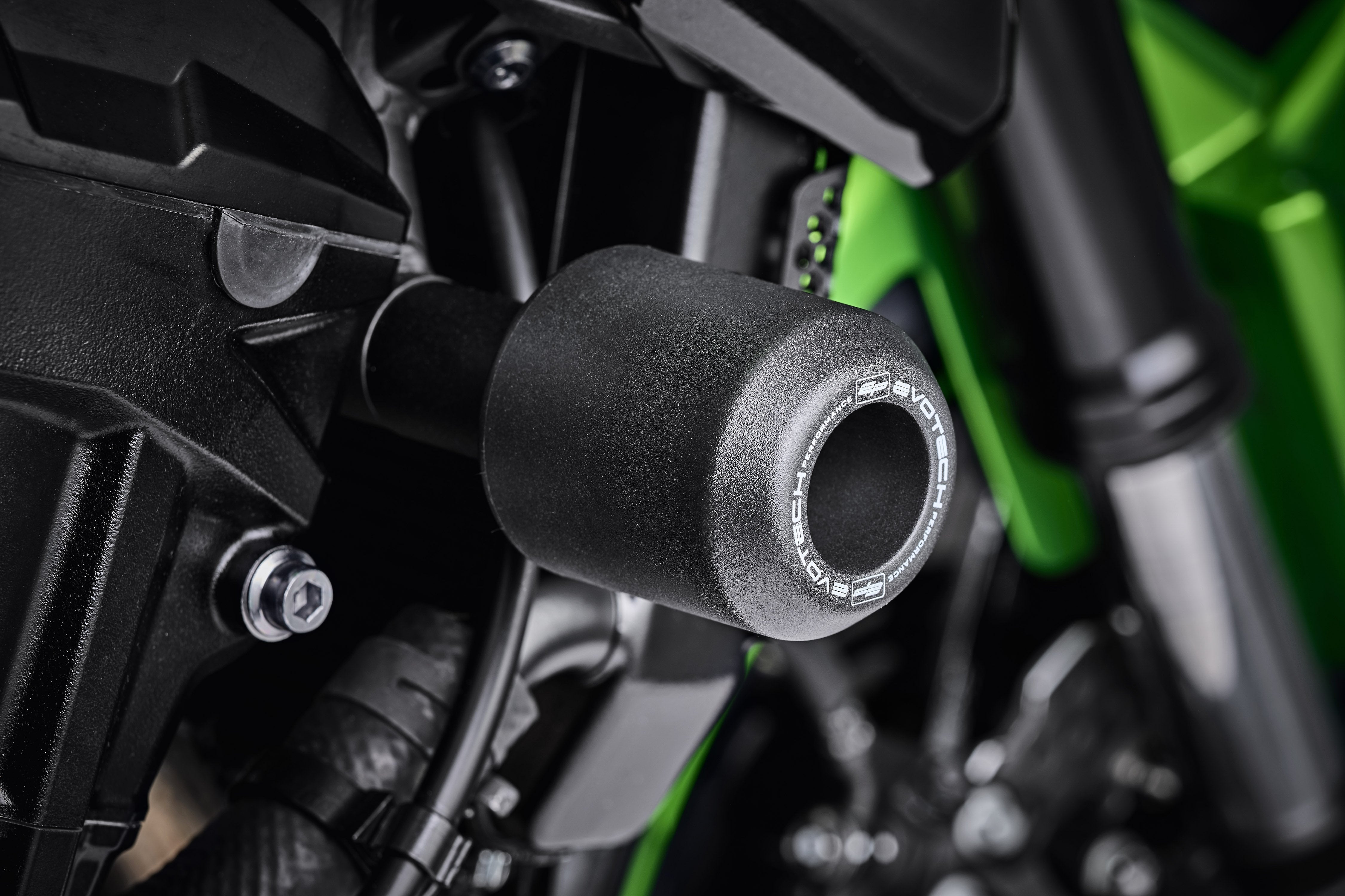 Evotech Crash Protection - Kawasaki Z900 (2025+)