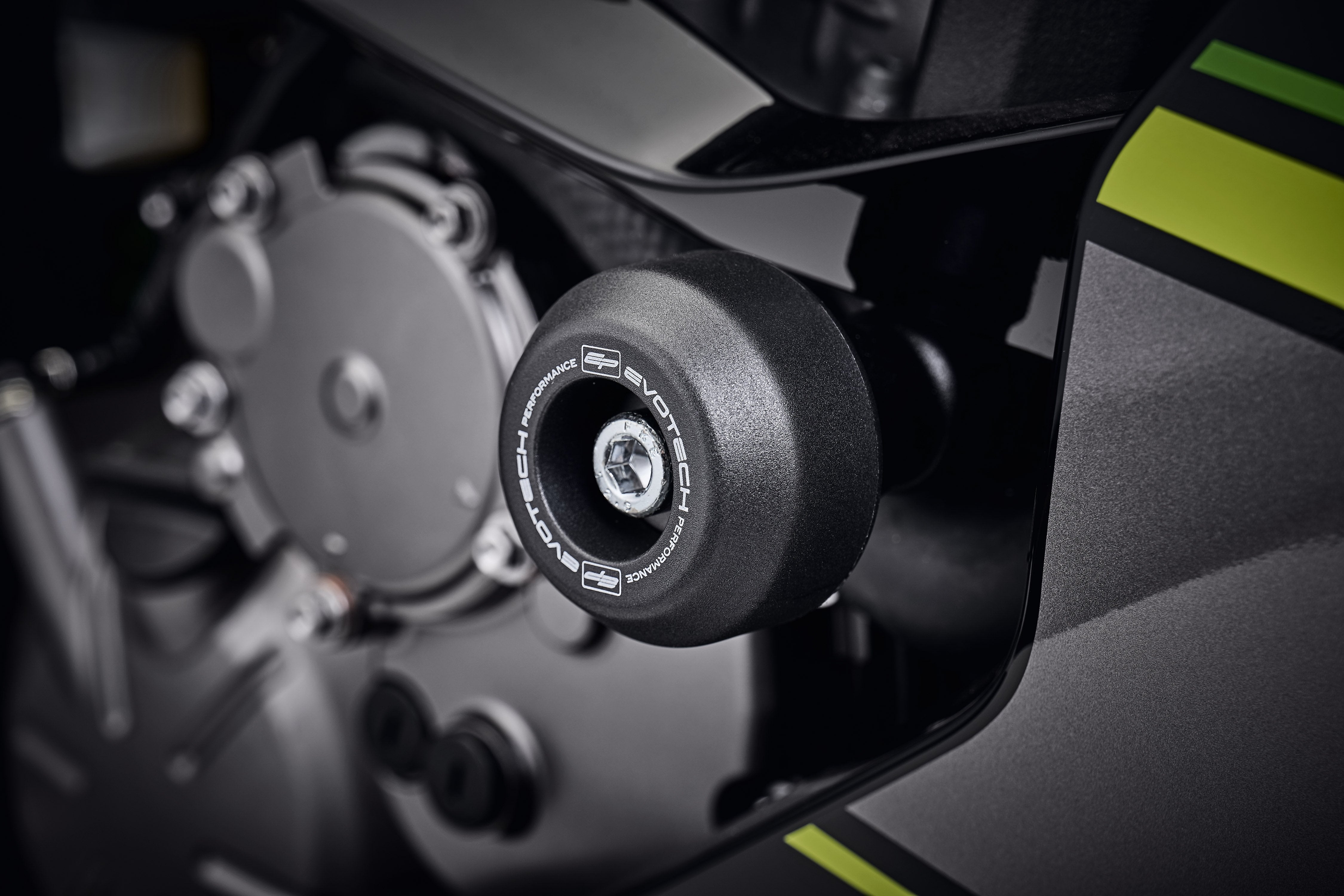 Evotech Kawasaki ZX6R Crash Protection (2019 - 2021)
