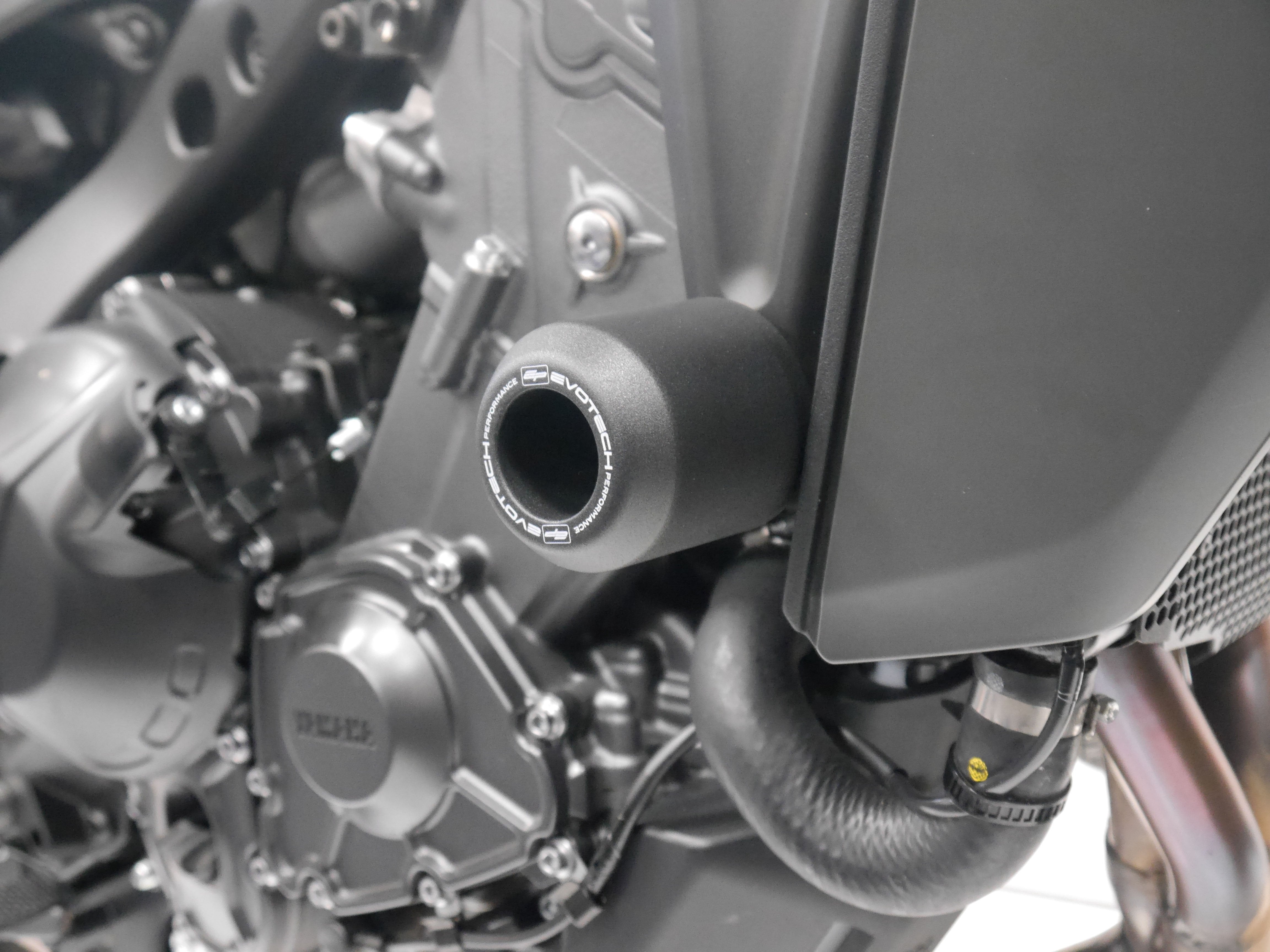 Evotech Crash Protection Bobbins - Yamaha Tracer 9 (2025+)