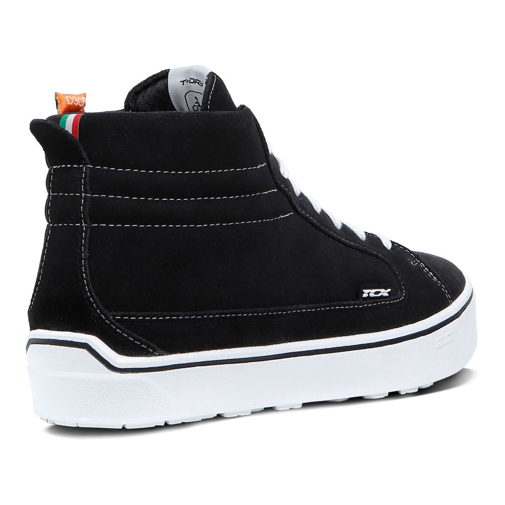 TCX Street 3 WP Black/White 47*
