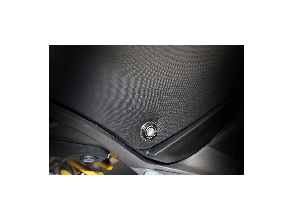 RVS01 - SEAT BOLTS