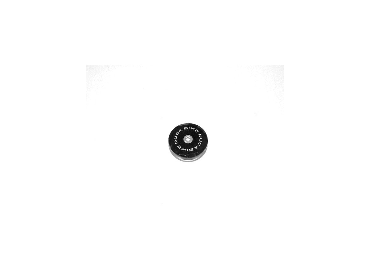 TRD04 - RIGHT FRONT WHEEL CAP